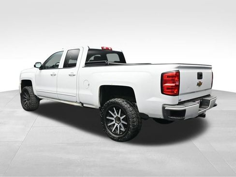 Used 2017 Chevrolet Silverado 1500 LT w/ All Star Edition AWD/4WD image 3