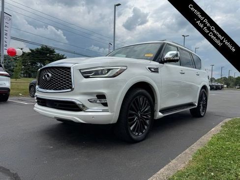 Certified 2023 INFINITI QX80 Sensory w/ All-Season Package AWD/4WD image 3