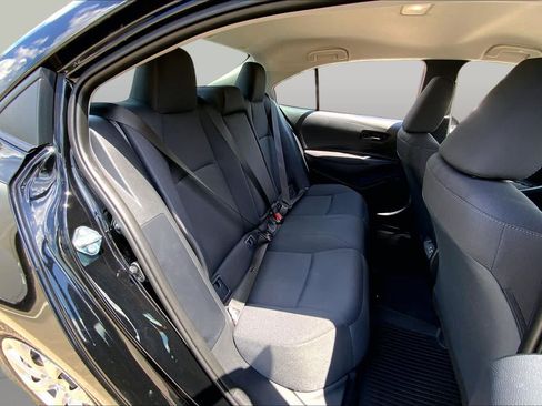 Used 2026 Toyota Corolla LE FWD image 20