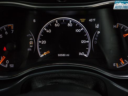 Used 2019 Jeep Grand Cherokee High Altitude image 13