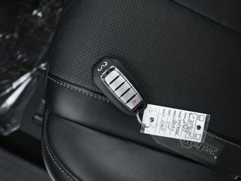 Used 2023 INFINITI QX60 Luxe w/ Vision Package image 43