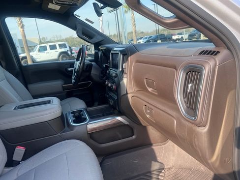 Used 2021 Chevrolet Silverado 1500 RST image 14