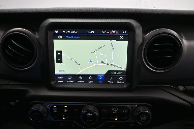 Used 2021 Jeep Gladiator Sport AWD/4WD image 16