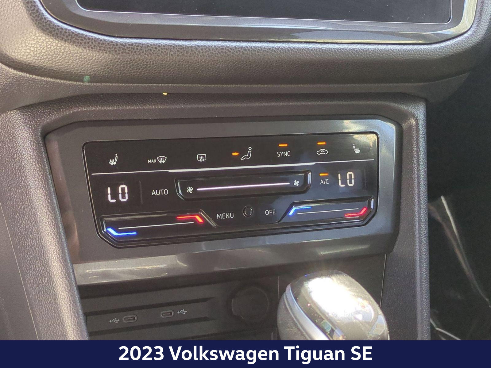 Used 2023 Volkswagen Tiguan SE FWD image 22