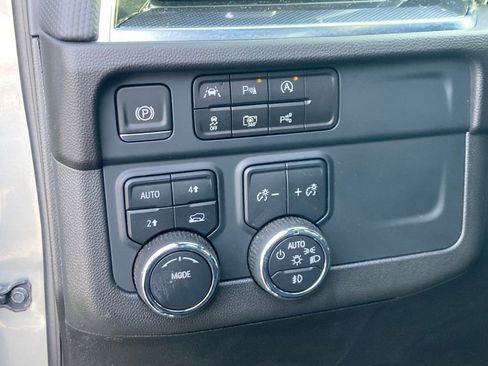 Used 2025 Chevrolet Tahoe RST w/ Comfort Package AWD/4WD image 14