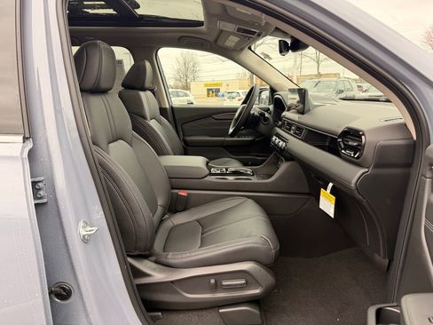 New 2026 Honda Pilot Touring image 17
