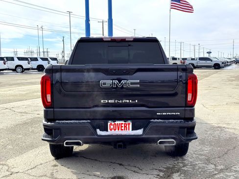 Used 2023 GMC Sierra 1500 Denali Ultimate image 8