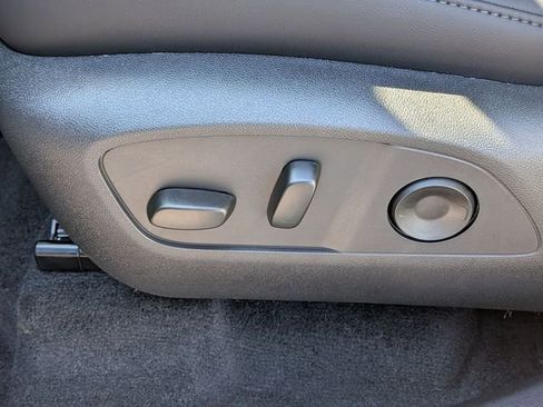 New 2026 GMC Acadia Elevation image 16