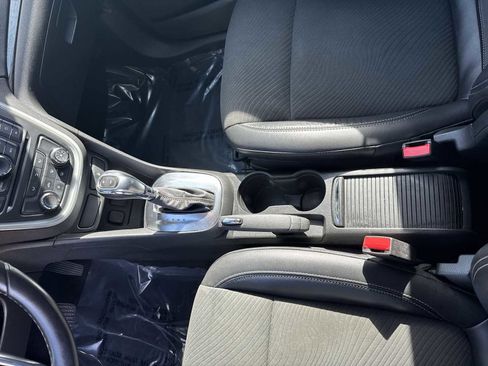 Used 2014 Buick Encore FWD image 21