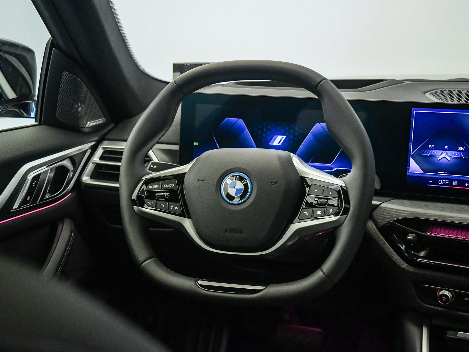 Used 2026 BMW i4 eDrive40 w/ Premium Package RWD image 13