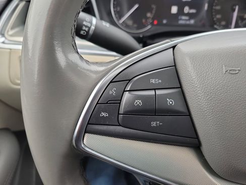 Certified 2023 Cadillac XT5 Premium Luxury image 13