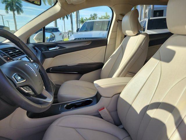Used 2017 Lincoln MKC Premiere AWD/4WD image 24