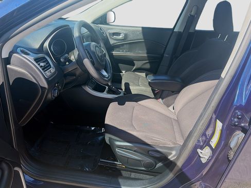 Used 2019 Jeep Compass Sport FWD image 19