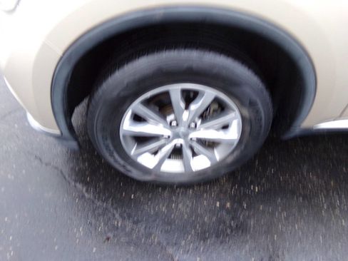 Used 2015 Dodge Durango Limited w/ Nav & Power Liftgate Group image 38