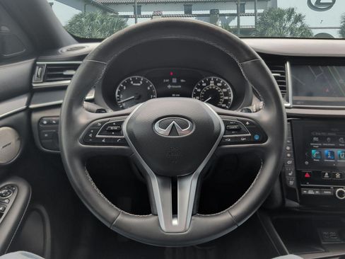Used 2023 INFINITI QX50 Sport FWD image 13