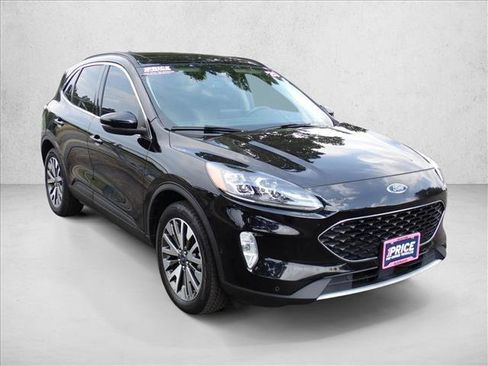 Used 2020 Ford Escape Titanium AWD/4WD image 6