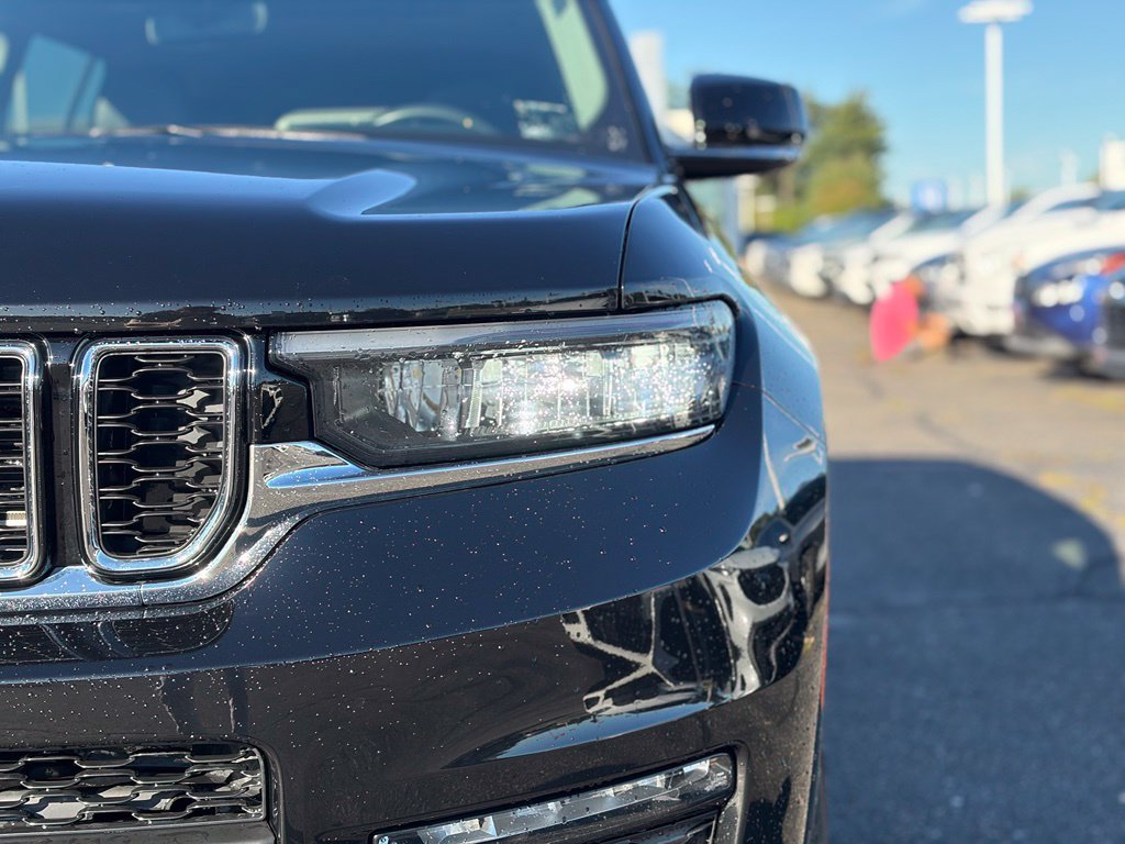 Certified 2023 Jeep Grand Cherokee L Limited AWD/4WD image 5