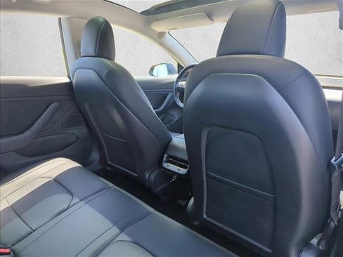 Used 2018 Tesla Model 3 Long Range RWD image 25