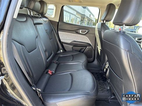 Used 2022 Jeep Compass Latitude image 29