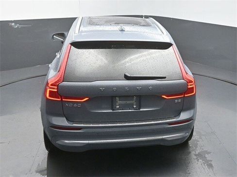 Certified 2023 Volvo XC60 B5 Ultimate w/ Protection Package Premier image 47