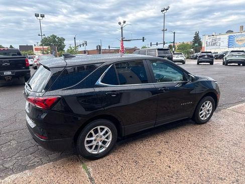 Used 2024 Chevrolet Equinox LT AWD/4WD image 11