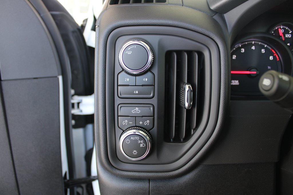 Used 2026 GMC Sierra 2500 Pro AWD/4WD image 28