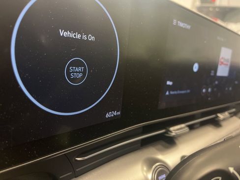 Used 2024 Hyundai Kona SEL w/ Convenience Package image 5