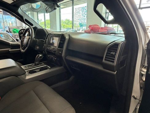 Used 2019 Ford F150 XLT w/ Equipment Group 302A Luxury AWD/4WD image 34