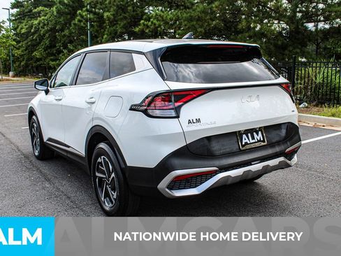 Used 2023 Kia Sportage LX AWD/4WD image 4