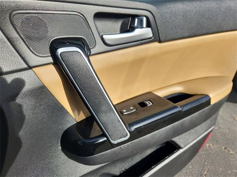 Used 2020 Kia Sportage SX image 15