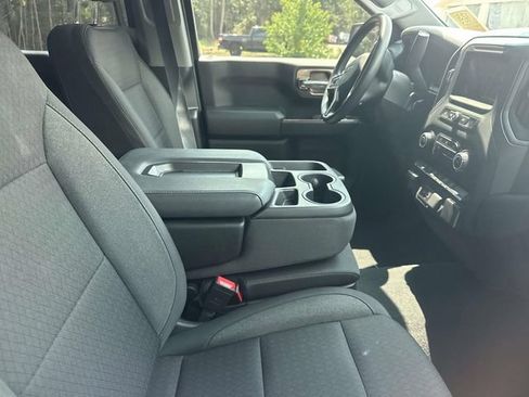 Used 2026 Chevrolet Silverado 1500 Custom RWD image 18