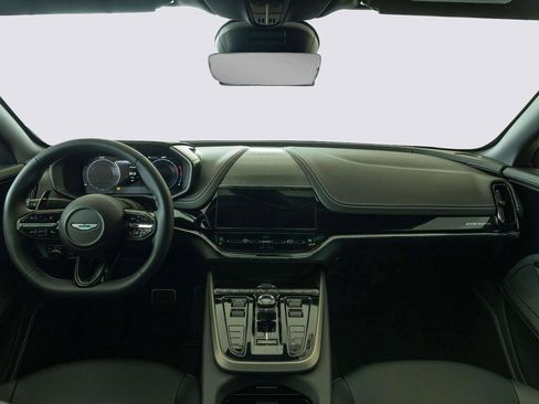 New 2026 Aston Martin DBX 707 image 27