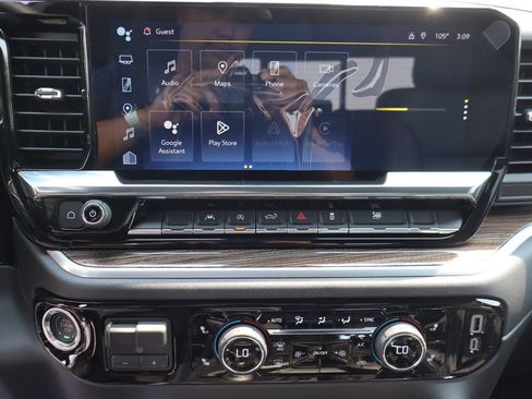 New 2026 Chevrolet Silverado 1500 RST w/ Redline Edition AWD/4WD image 17