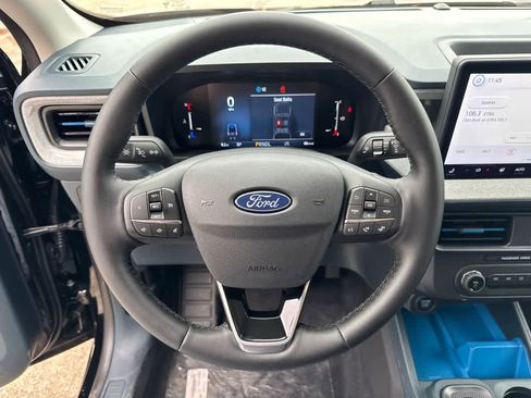 New 2025 Ford Maverick XLT w/ XLT Luxury Package image 21