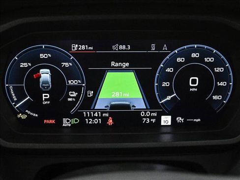 Certified 2025 Audi Q4 e-tron Premium Plus w/ Premium Plus image 11