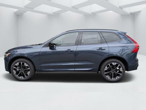 New 2026 Volvo XC60 B5 Plus w/ Protection Package Premier AWD/4WD image 6