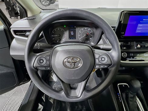 Certified 2023 Toyota Corolla LE image 11