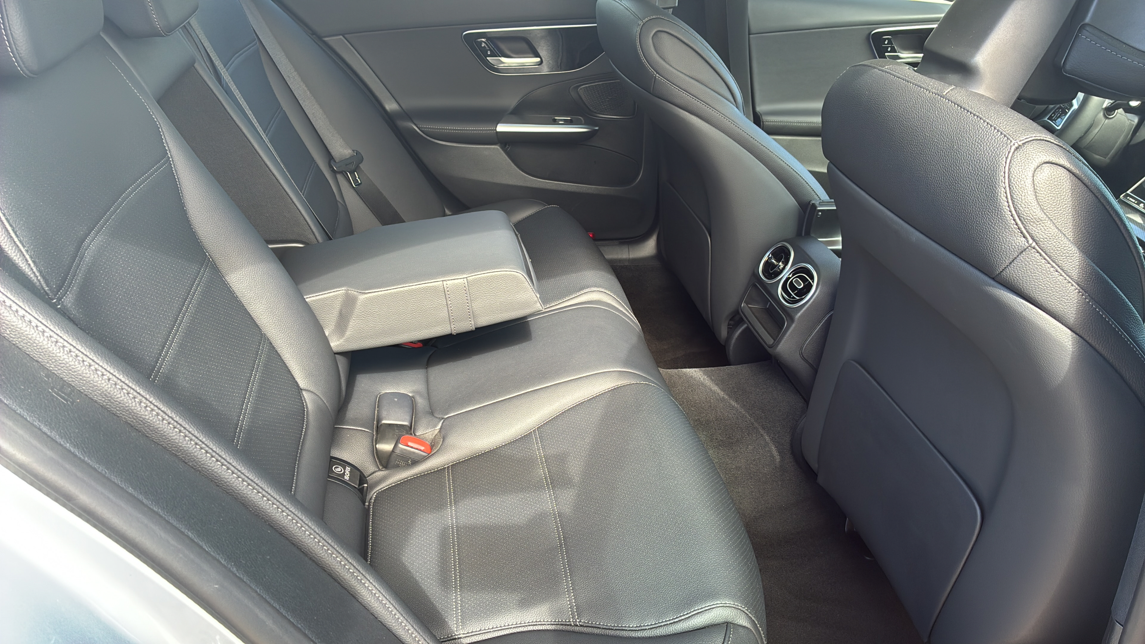 Certified 2026 Mercedes-Benz C 300 Sedan image 23