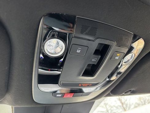 Used 2025 Kia Sorento SX Prestige image 46