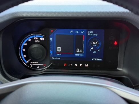 Used 2024 Ford Bronco Black Diamond image 3