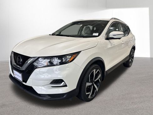 Certified 2022 Nissan Rogue Sport SL AWD/4WD image 10
