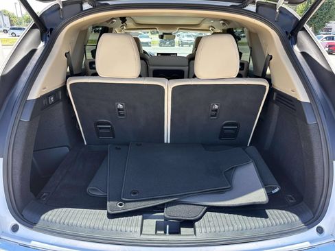 Certified 2024 Acura MDX SH-AWD w/ Technology Package image 12