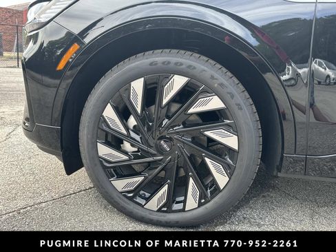 New 2026 Lincoln Nautilus Black Label w/ Jet Appearance Package AWD/4WD image 30
