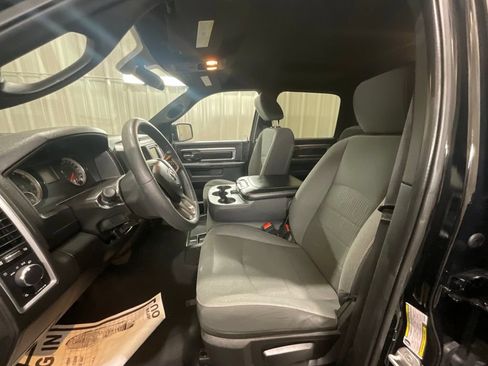 Used 2024 RAM 1500 Warlock AWD/4WD image 9