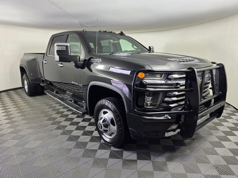 Used 2021 Chevrolet Silverado 3500 High Country AWD/4WD image 7