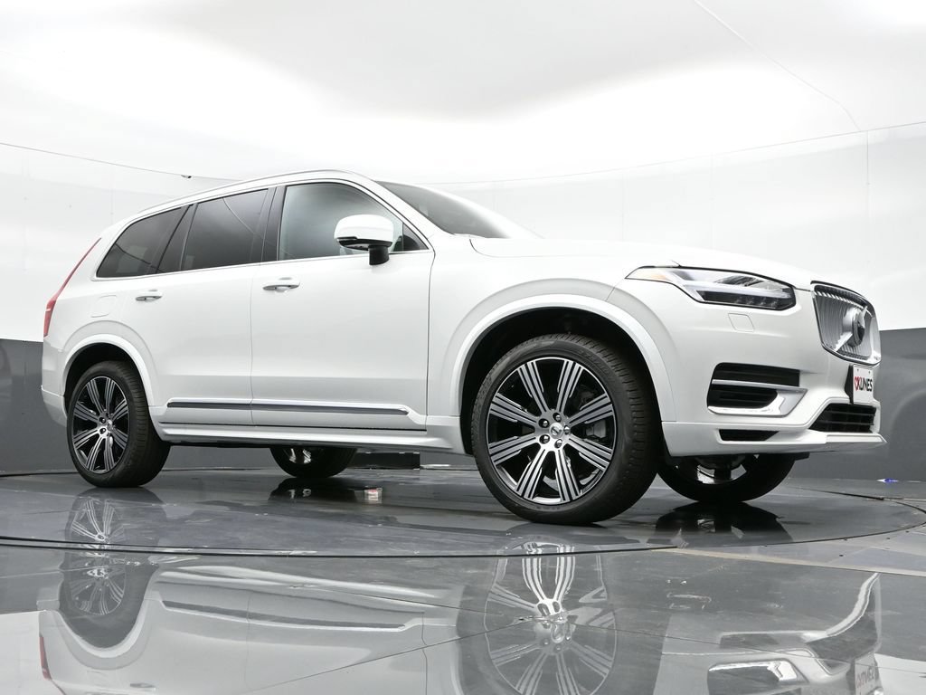 Certified 2025 Volvo XC90 T8 Core w/ Protection Package Premier AWD/4WD image 50