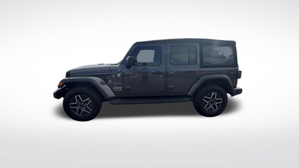 Used 2024 Jeep Wrangler Unlimited Sahara AWD/4WD image 34