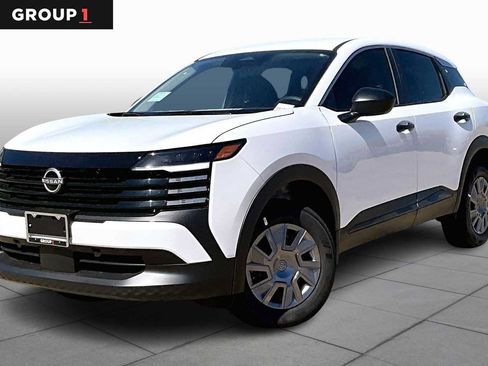 New 2026 Nissan Kicks S image 1