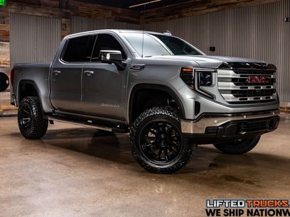 Used 2024 GMC Sierra 1500 SLE w/ Preferred Package