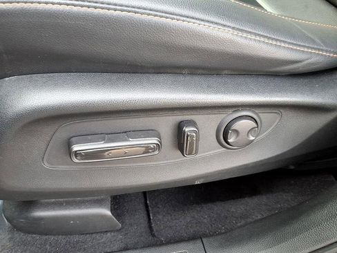 Used 2023 Honda CR-V Sport Touring image 18